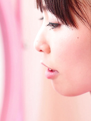 Minami accidentally gave us access to her webcam and she's flirting on her phone