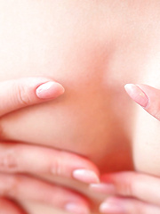 Minami accidentally gave us access to her webcam and she's flirting on her phone