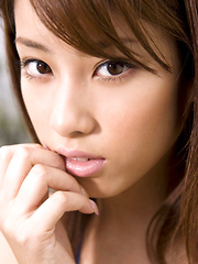 Ayaka Noda Asian in blue bath suit exposes big cans outdoor