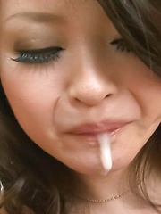 Yuu Haruka Asian in red bra plays with tongue on dong getting cum