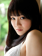 Beautiful Ai Eikura teases us in hot lingerie this early morning