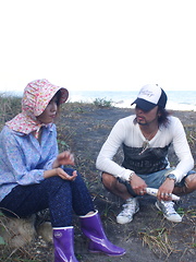 Cute girl gets seduced and stimulated by lad