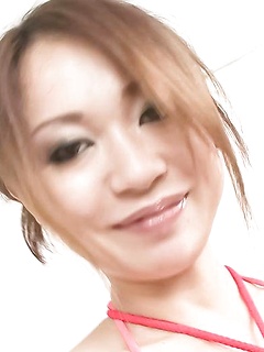 mature model Sara Seori