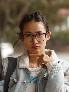 mature model Saki Kishima